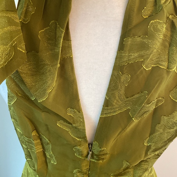 NWT Rihoas green Jacquard ranched midi dress - Picture 10 of 15